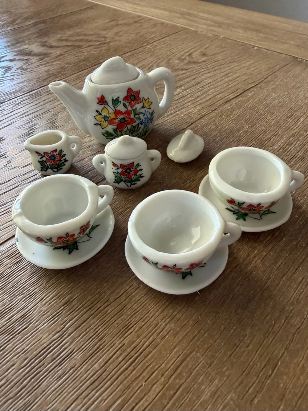 Vintage Miniature Porcelain Tea Set Made in Japan, Floral Pattern, 12 piece, EUC - Picture 10 of 14